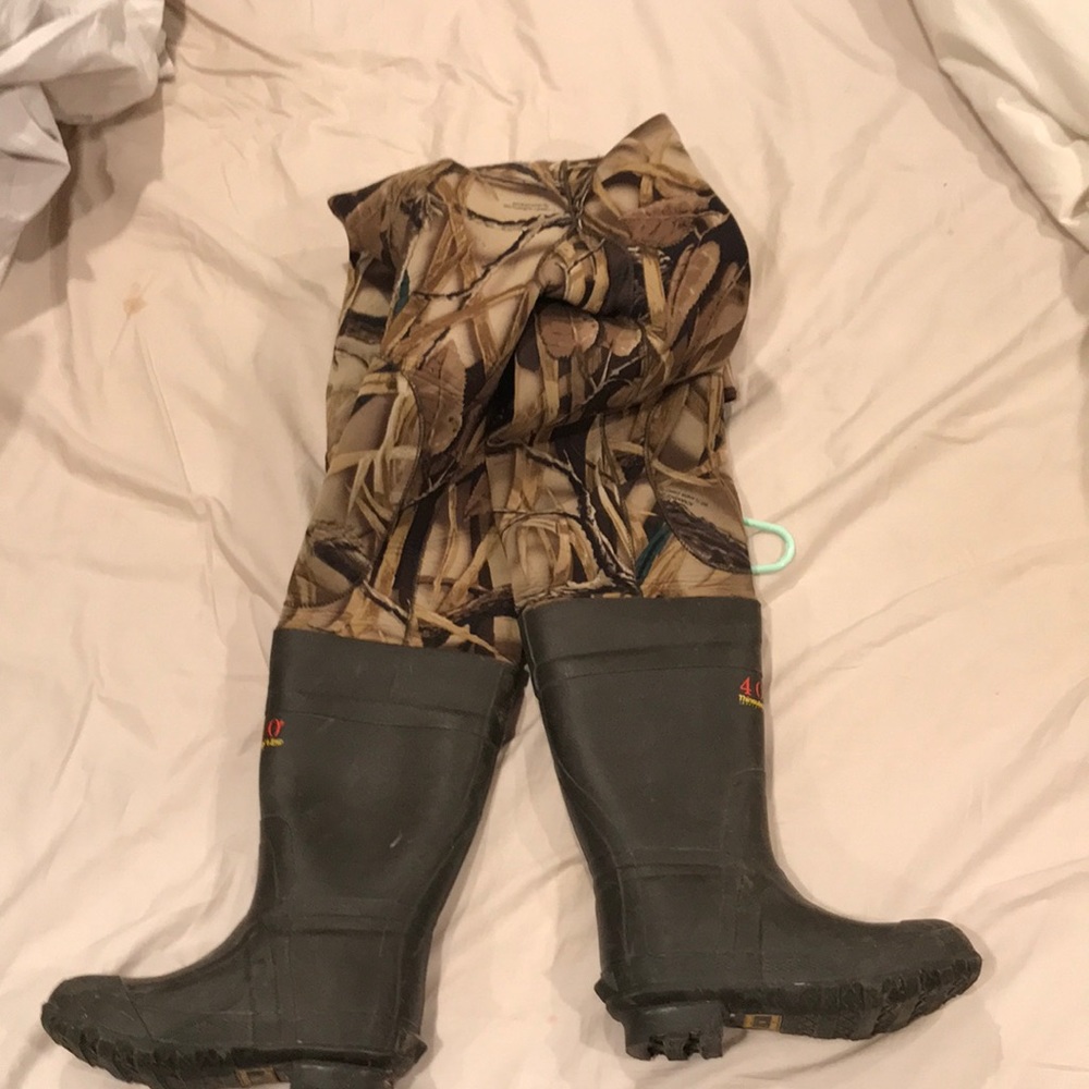 Ducks Unlimited Size 4 Camo Waders